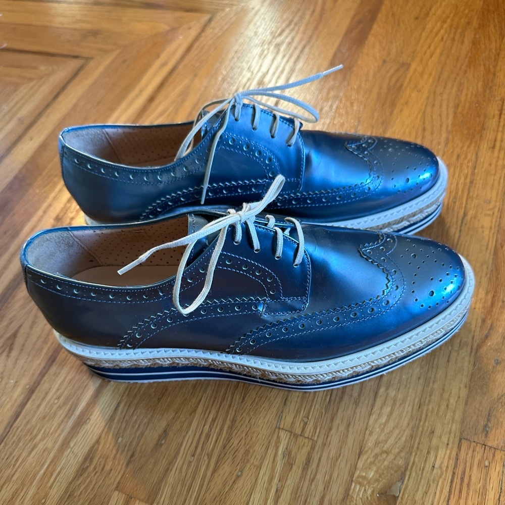 Pertini metallic blue platform lace-up brogues size 37 1/2
